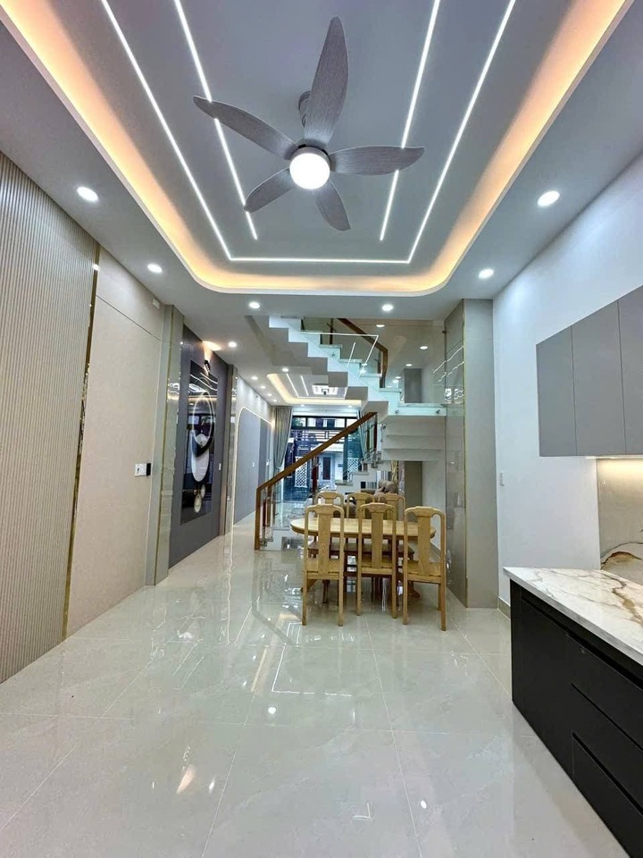 BÁN NHÀ PHỐ ĐƯỜNG NGUYỄN THỊ ĐẶNG Q.12