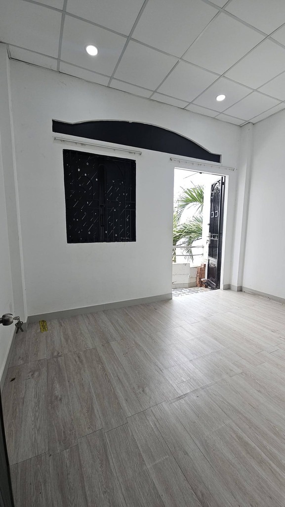 BÁN NHÀ HẺM LƯƠNG VĂN CAN P.15 QUẬN 8