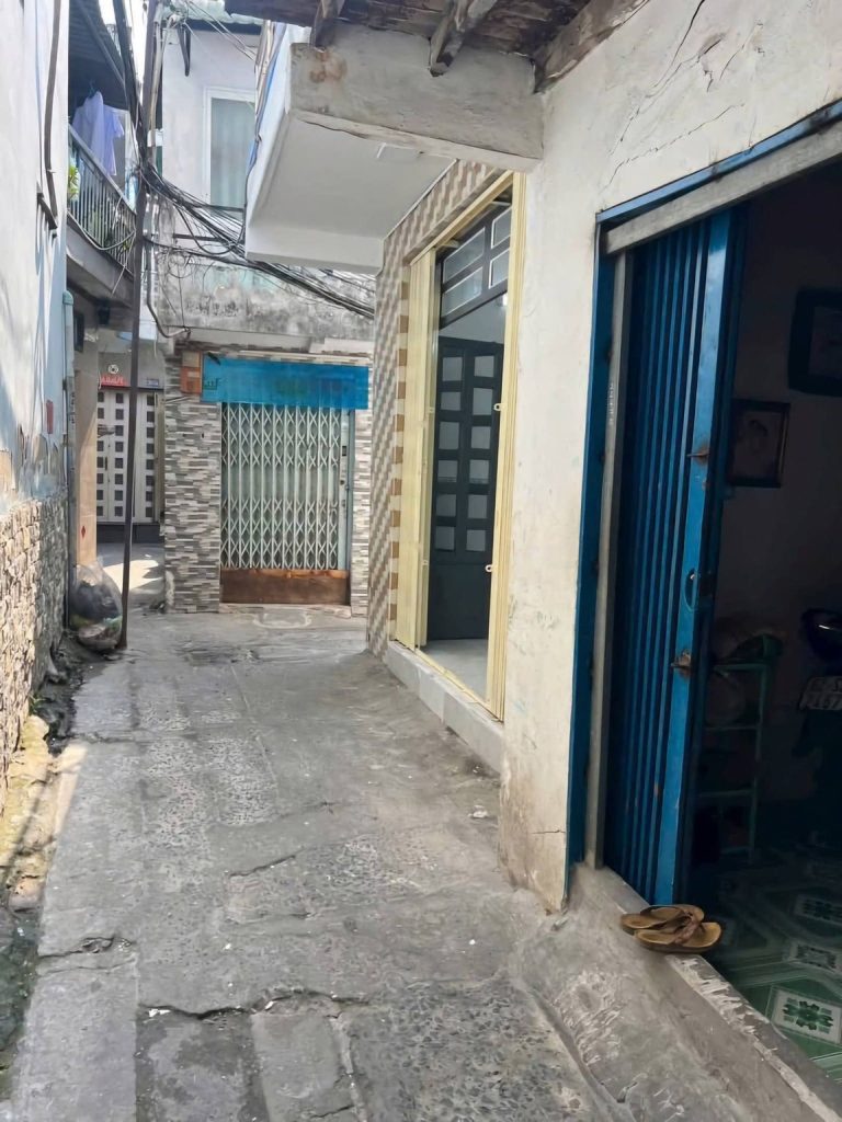 BÁN NHÀ HẺM THÔNG BÌNH ĐÔNG P.15 QUẬN 8 Dưới 3 Tỷ